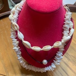 Shell necklace